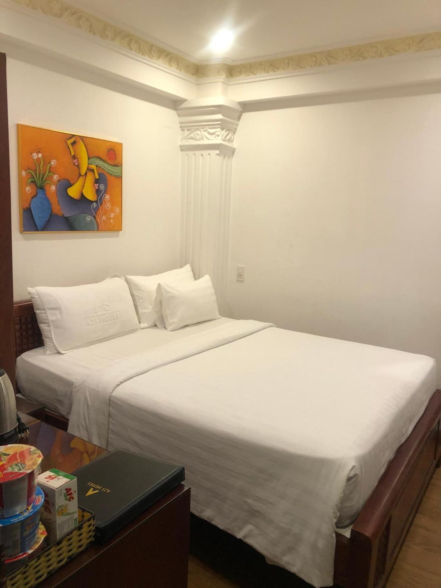 A25 Hotel - 167 Pham Ngu Lao Хошимин Экстерьер фото