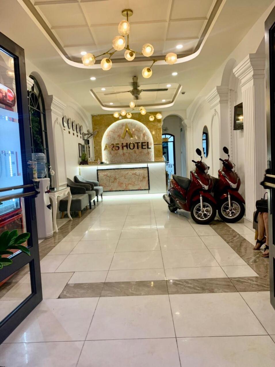 A25 Hotel - 167 Pham Ngu Lao Хошимин Экстерьер фото